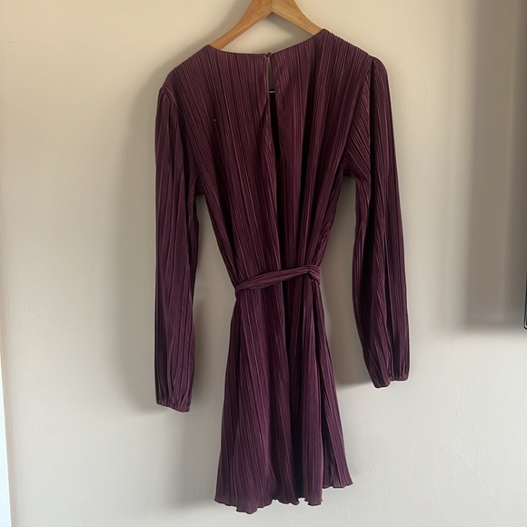 Abercrombie & Fitch Red Long Sleeve Dress | Small Tall - Picture 4 of 5